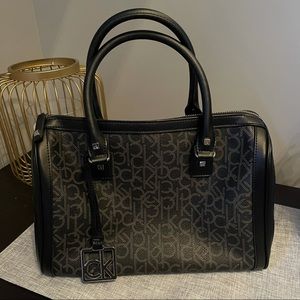 Calvin Klein speedy style satchel